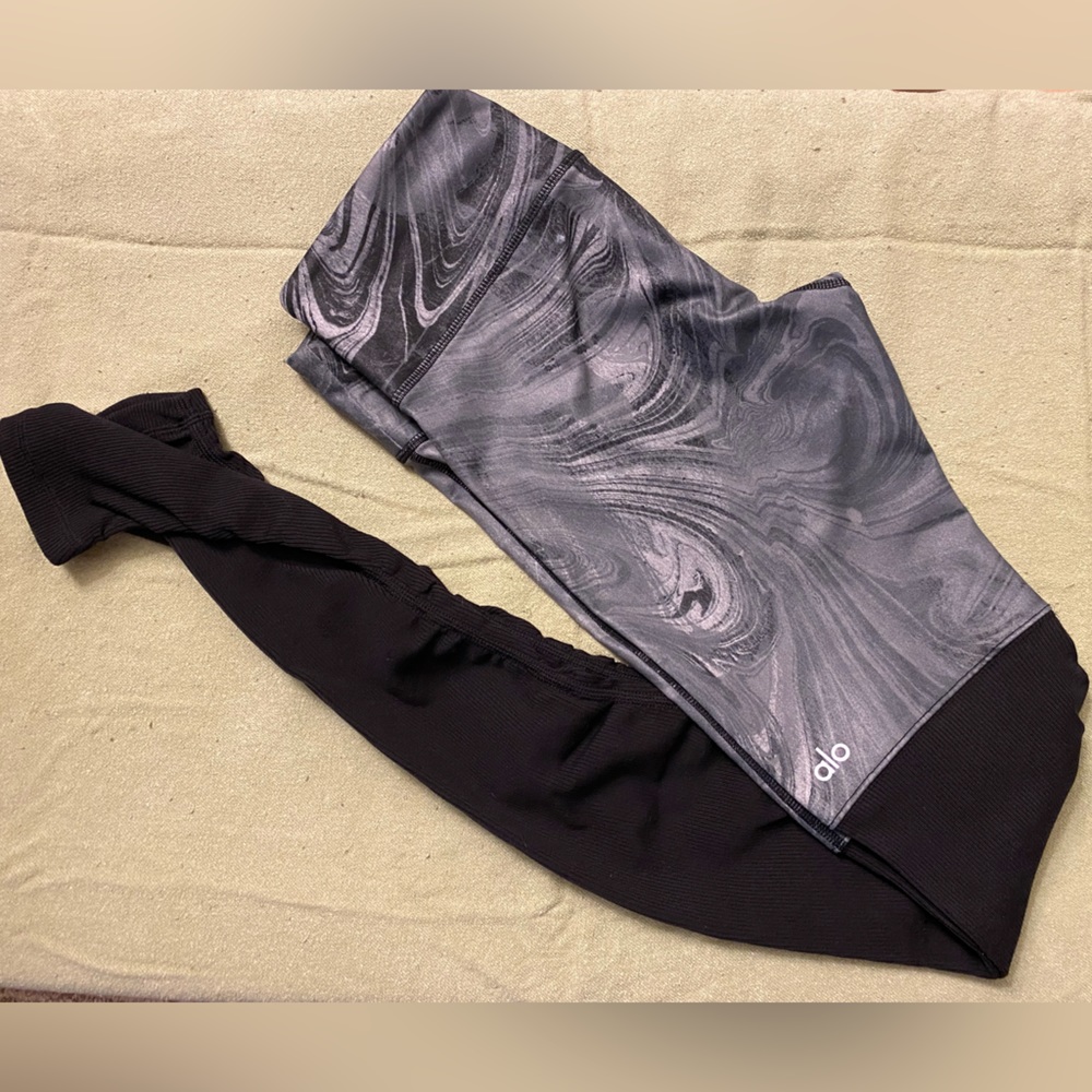 ALO Goddess Leggings